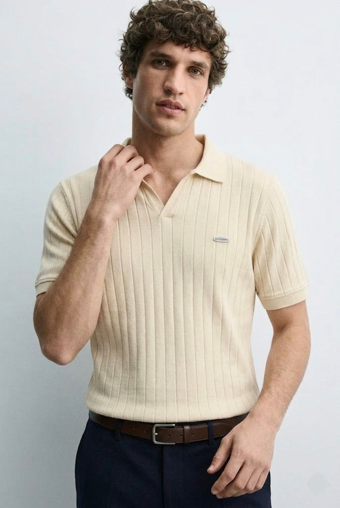 Drop Needle Bleach Sand V-Neck Polo